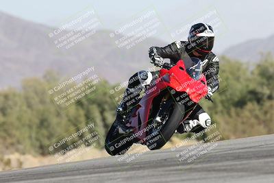 media/Dec-01-2025-Moto Forza (Mon) [[2daa91e15f]]/2-Intermediate Group/Session 2 Turn 9 Entry/